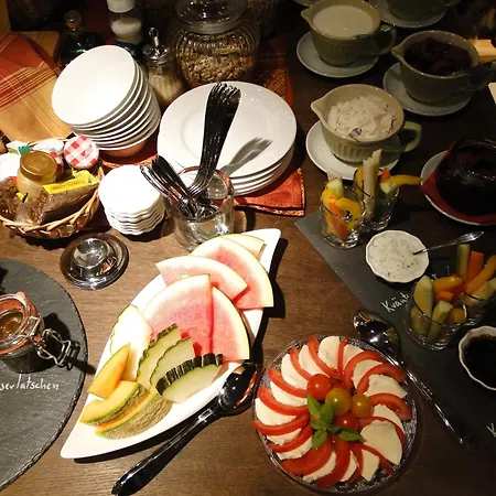 شقة Altes Spitzhaus An Der Goldroul *