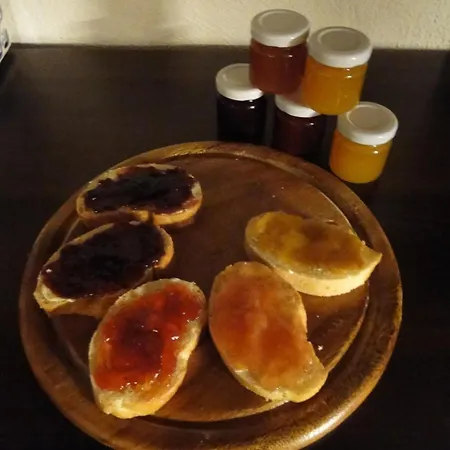 Apartment Altes Spitzhaus An Der Goldroul Senheim