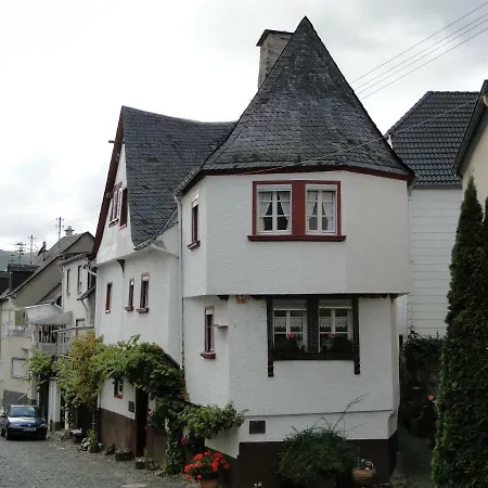 Apartment Altes Spitzhaus An Der Goldroul