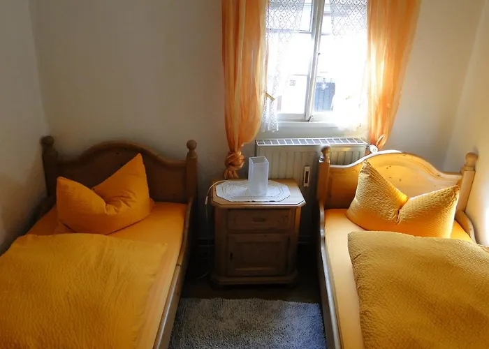 Altes Spitzhaus An Der Goldroul Apartamento Senheim