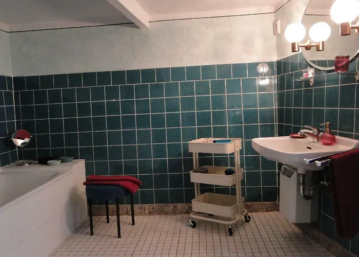 דירה Altes Spitzhaus An Der Goldroul סנהיים